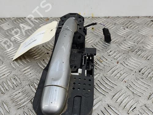 front-right-exterior-door-handle-renault-megane-iii-hatchback-bz01_-b3_-2008-28742178 main image