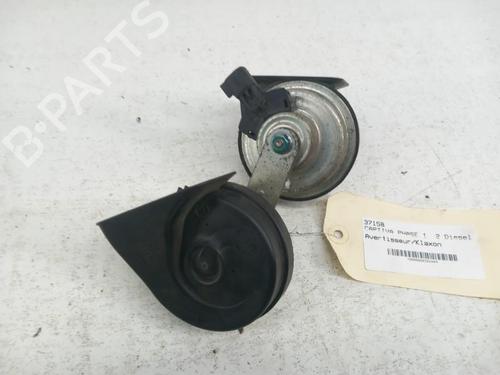 Used Horn CHEVROLET CAPTIVA (C100, C140) 2.0 D (150 hp) 28746739