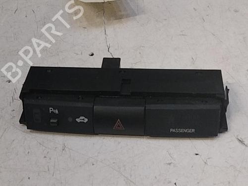 Used Warning switch TOYOTA COROLLA Verso (ZER_, ZZE12_, R1_) 2.2 D-4D (AUR10_, AUR10R) (177 hp) 28759883