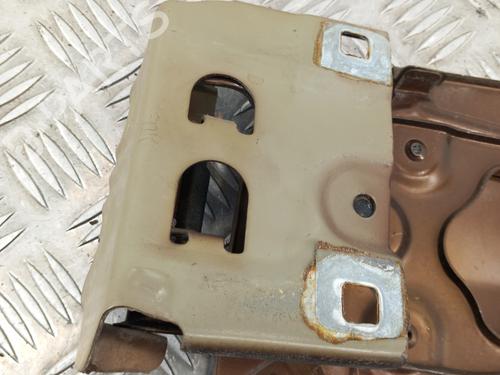 fuel-flap-dacia-duster-hs_-2010-2011-2012-2013-2014-2015-2016-2017-2018-28756895 main image