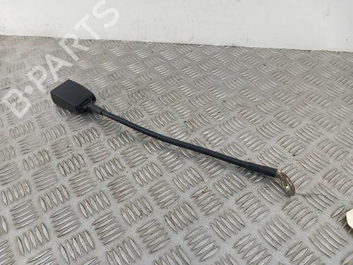 Used Seat buckle MERCEDES-BENZ MB Van (W631) D (631.332, 631.342) (72 hp) 29335666