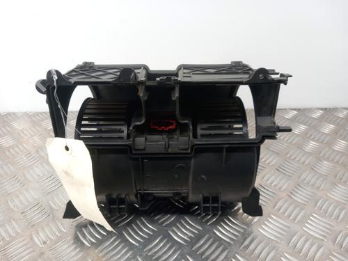 Used Heater blower motor RENAULT SCÉNIC III (JZ0/1_) 1.5 dCi (110 hp) 28782181