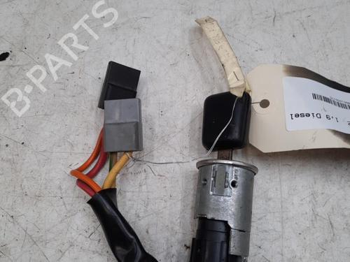 Used Ignition barrel RENAULT CLIO I (B/C57_, 5/357_) 1.9 D (B/C/S576, B/C/S57L) (64 hp) 28749293