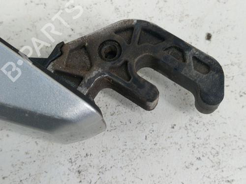 Used Front right exterior door handle OPEL CORSA D (S07) 1.3 CDTI (L08, L68) (90 hp) 28772915
