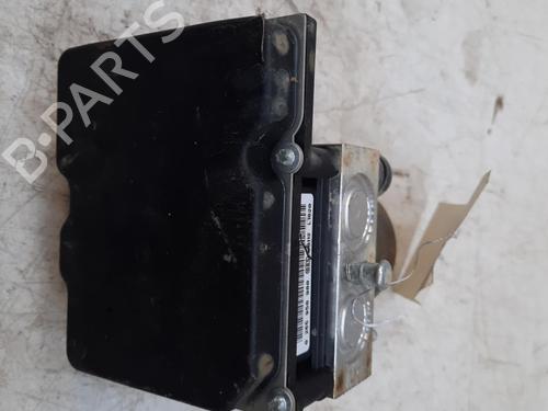 Used ABS pump HYUNDAI i20 I (PB, PBT) 1.4 (101 hp) 28753612