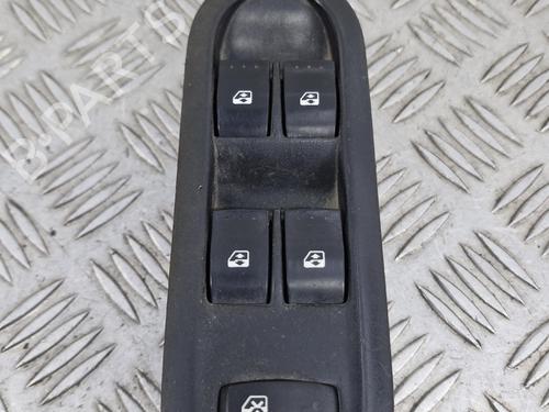 Used Left front window switch Left front window switch RENAULT SCÉNIC II (JM0/1_) 1.9 dCi (125 hp) 39952858 39952858