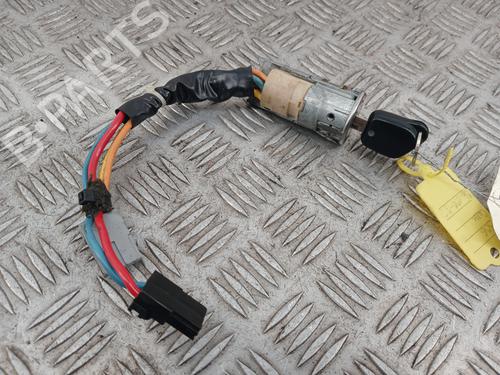 Used Ignition barrel Ignition barrel PEUGEOT 306 Hatchback (7A, 7C, N3, N5) 1.8 (101 hp) 33431935 33431935