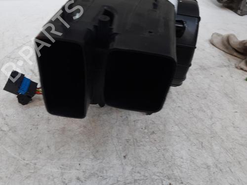 Used Heater blower motor PEUGEOT 508 SW I (8E_) 1.6 HDi (115 hp) 28774040