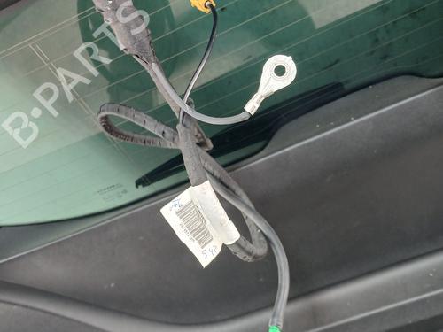 tailgate-renault-megane-iv-hatchback-b9amn_-2015-35927340 main image