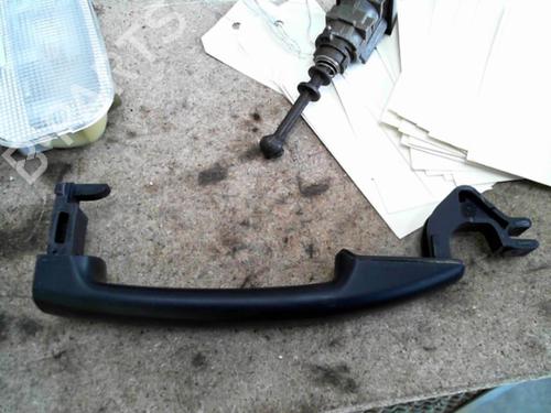 Used Front left exterior door handle CITROËN C4 Coupe (LA_) 1.4 16V (88 hp) 28792919