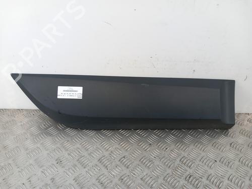 Used Door moulding trim RENAULT SCÉNIC III (JZ0/1_) 1.5 dCi (110 hp) 29456499