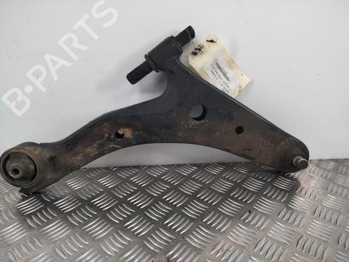 Used Right front suspension arm HYUNDAI SANTA FÉ I (SM) 2.0 CRDi (113 hp) 28782547