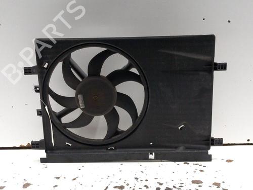 Used Radiator fan Radiator fan FIAT GRANDE PUNTO (199_) 1.2 (65 hp) 28773945 28773945