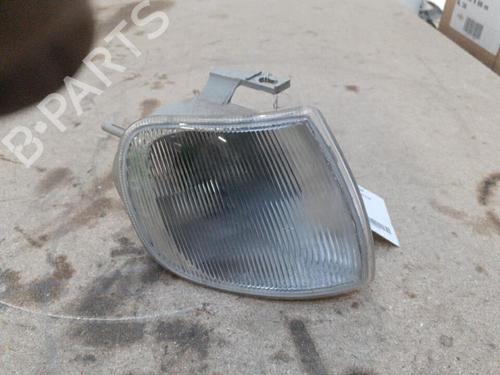 Used Right front indicator VW POLO III (6N1) 60 1.4 (60 hp) 28754360