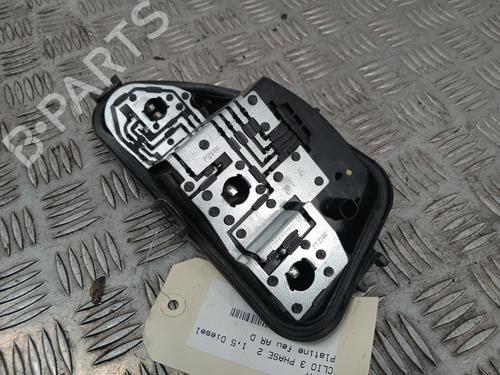 Used Lamp holder RENAULT CLIO III (BR0/1, CR0/1) 1.5 dCi (C/BR0G, C/BR1G) (68 hp) 30392425
