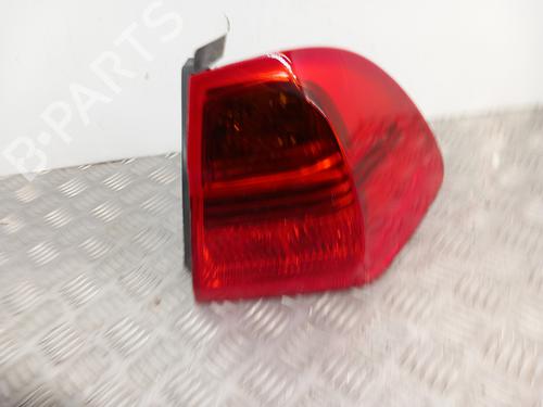 Used Right taillight BMW 3 Touring (E91) 330 xi (258 hp) 28741859