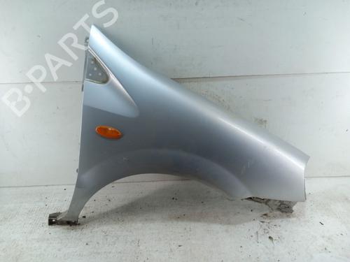 Used Right front fenders NISSAN ALMERA TINO (V10) 2.2 dCi (115 hp) 28746015
