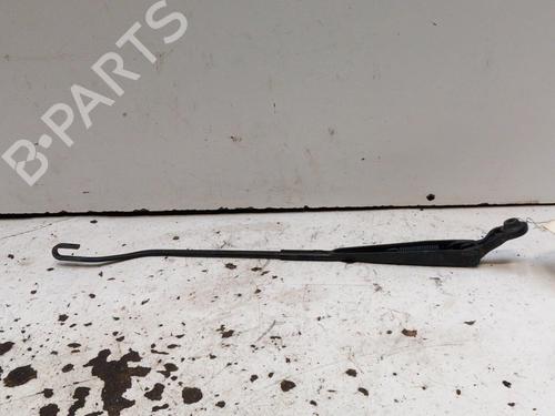 Front windshield wiper arm RENAULT MEGANE I (BA0/1_) 1.6 16V (BA04, BA0B, BA11, BA1J, BA16, BA19, BA1K, BA1V,... | BP28793938C143 