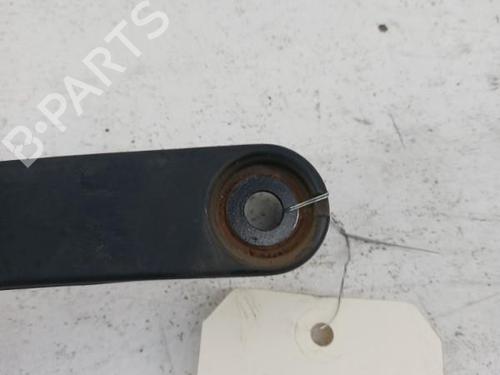 Used Front windshield wiper arm CHEVROLET CRUZE Hatchback (J305) 2.0 CDI (163 hp) 28783812
