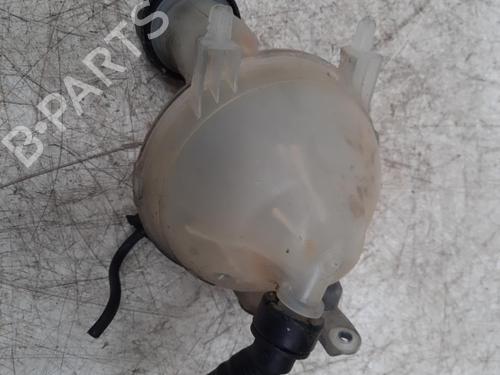 Used Expansion tank PEUGEOT 308 I (4A_, 4C_) 1.6 HDi (92 hp) 28752693