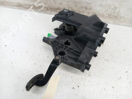 Break pedal RENAULT TWINGO III (BCM_, BCA_) 1.0 SCe 70 (BCMB) | BP28733951I19 - Image 2