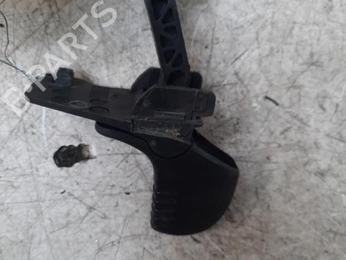 Used Front left exterior door handle RENAULT TWINGO I (C06_) 1.2 (C066, C068) (58 hp) 28752088