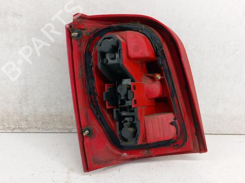 Used Right taillight NISSAN MICRA II (K11) 1.0 i 16V (K11) (60 hp) 28761508