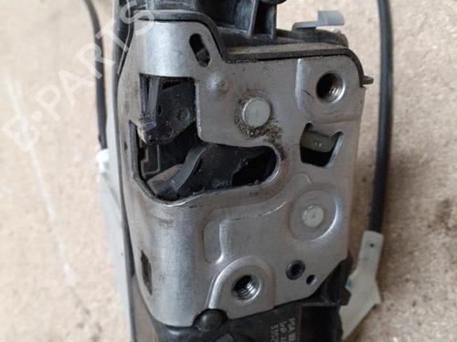 Used Rear right lock PEUGEOT 5008 (0U_, 0E_) 1.6 HDi (112 hp) 28765362