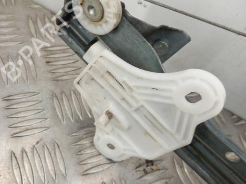 Used Rear left window mechanism Rear left window mechanism RENAULT CLIO IV Grandtour (KH_) 0.9 TCe 90 (90 hp) 28742657 28742657