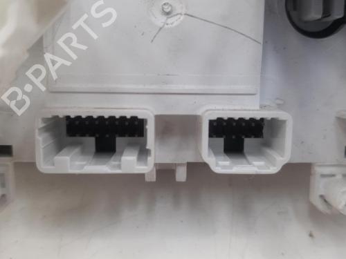 Used Climate control RENAULT CLIO IV (BH_) 0.9 TCe 75 (BHNP) (76 hp) 28764297