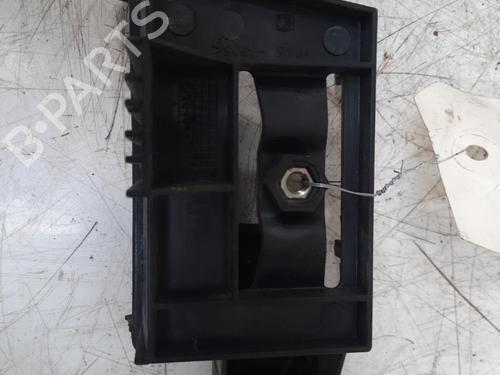 Used Front right interior door handle RENAULT RAPID Box Body/MPV (F40_, G40_) 1.9 D (F40R) (54 hp) 28764004