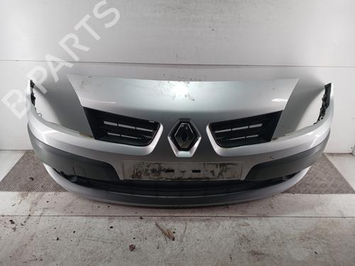Used Front bumper RENAULT SCÉNIC II (JM0/1_) 1.9 dCi (JM14) (131 hp) 31939444