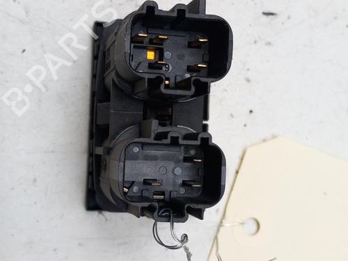 Advarselsbryter FORD MONDEO III (B5Y) 2.0 16V TDDi / TDCi (115 hp) 28778106