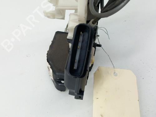 Rear right lock KIA CARENS III MPV (UN) 2.0 CRDi 140 | BP28751337C99 