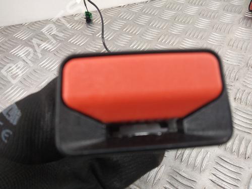 seat-buckle-dacia-sandero-iii-2021-28780440 main image