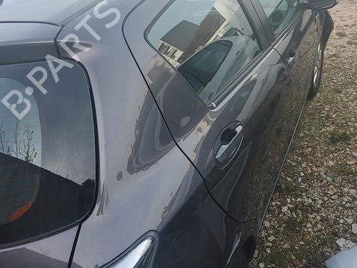 Used Parts TOYOTA YARIS (_P13_) 1.5 Hybrid (NHP130_, NHP130) 5024308