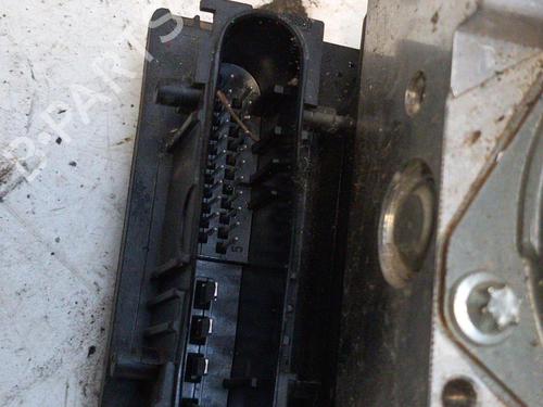 Used ABS pump PEUGEOT 107 (PM_, PN_) 1.0 (68 hp) 28785895