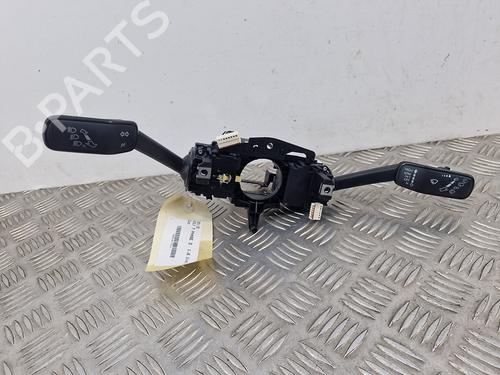 Used Steering column stalk VW GOLF VII (5G1, BQ1, BE1, BE2) 1.6 TDI (105 hp) 28736923