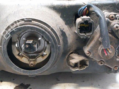 Used Right headlight NISSAN ALMERA I Hatchback (N15) 2.0 D (75 hp) 28766593