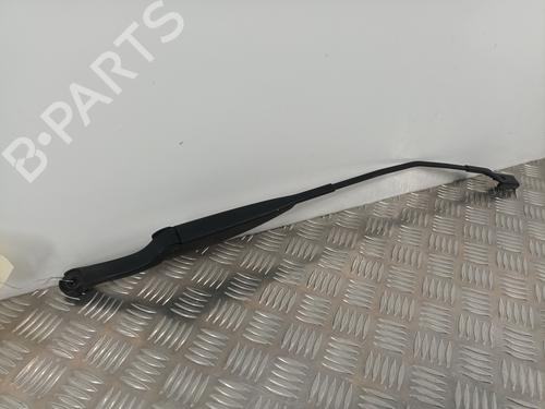 Used Front windshield wiper arm FIAT PANDA (312_, 319_) 0.9 Natural Power (312PXN1A) (80 hp) 28782445