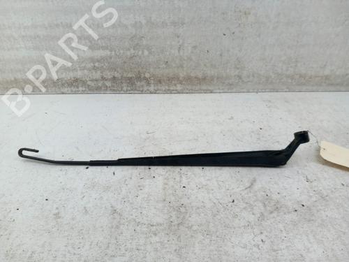 Front windshield wiper arm TOYOTA YARIS (_P1_) 1.3 (SCP12_, SCP13_, SCP12R, SCP13R) | BP28734831C143 
