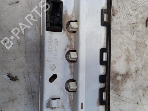 Used Display monitor PEUGEOT 206+ (2L_, 2M_) 1.4 HDi eco 70 (68 hp) 28747238