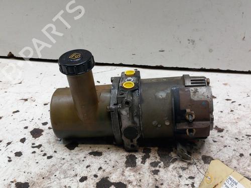 Steering pump RENAULT CLIO I (B/C57_, 5/357_) 1.8 7701466770