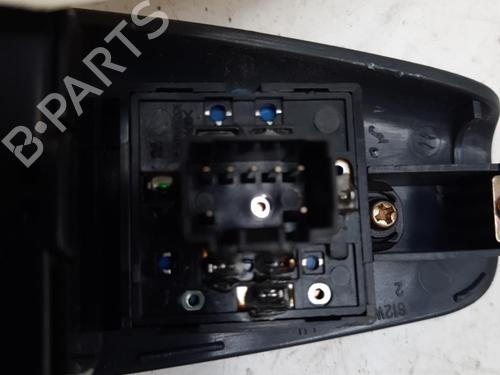 Left front window switch KIA CERATO I Hatchback (LD) 2.0 CRDi | BP28790619I27 - Image 2