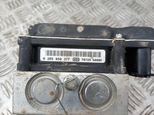 Used ABS pump ABS pump RENAULT CLIO III (BR0/1, CR0/1) 1.5 dCi (BR17, CR17) (86 hp) 32314838 32314838