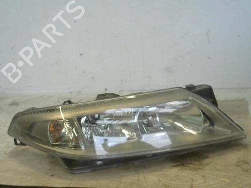 Højre forlygte RENAULT LAGUNA II (BG0/1_) 1.8 16V (BG04, BG0B, BG0C, BG0V) (117 hp) 28777161