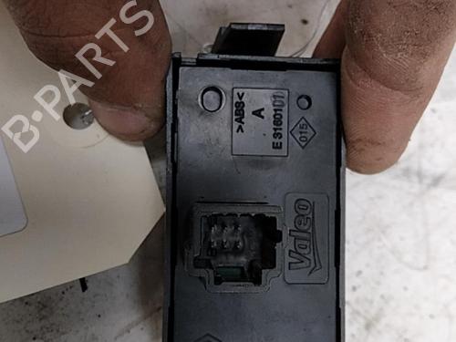 Used Warning switch Warning switch RENAULT TWINGO III (BCM_, BCA_) 0.9 TCe 90 (BCM9, BCM2) (90 hp) 28752608 28752608