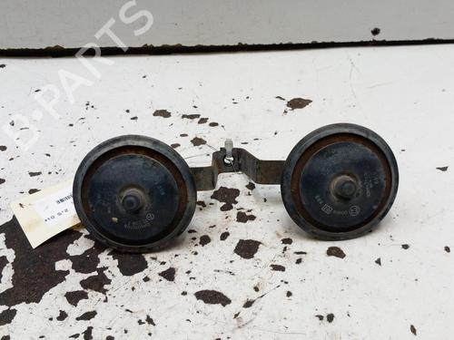 Used Horn Horn OPEL FRONTERA A (U92) 2.5 TDS (115 hp) 28793140 28793140