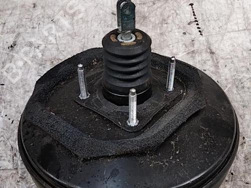 Used Servo brake CITROËN C4 I (LC_) 1.6 HDi (109 hp) 28760420