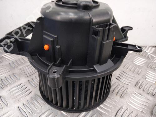 Used Heater blower motor PEUGEOT 3008 I MPV (0U_) 1.6 HDi (114 hp) 28742307
